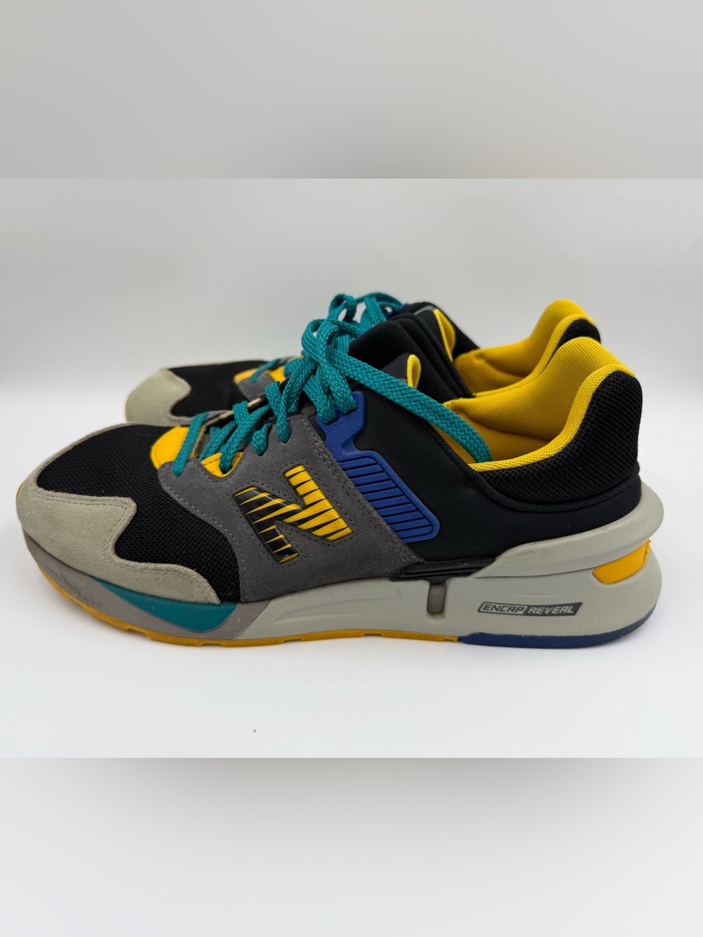 New Balance 997S MS997JAA Grey Oak/Team Gold Colorblock Mesh Low Top Mens Rare